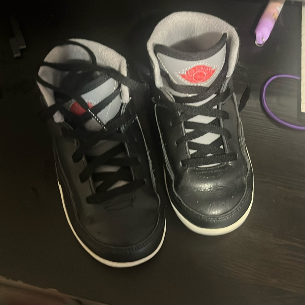 Jordan 2s